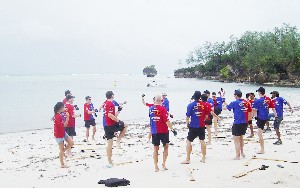 May 11-14, 2006: Philippine International Dragon Boat Races, Boracay Image