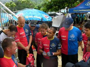 24 May 2009: Mui Wo Dragon Boat Race Image