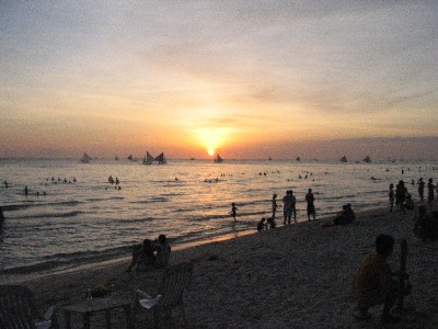 April 26-28, 2007: Boracay International Dragon Boat Festival Image