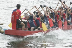 25 May 2008: 9th Deep Water Bay Dragon Boat Regatta Image