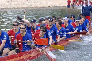 May 7, 2006: 7th Deep Water Bay Dragon Boat Races Image
